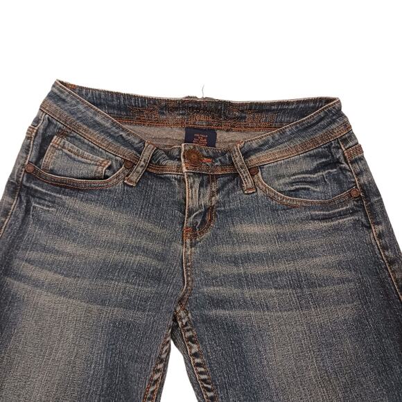 VNT SQUEEZE Jeans Women's Sz 5/6 Blue Embroidered SNAP POCKETS Bohemian Festival - Picture 8 of 16